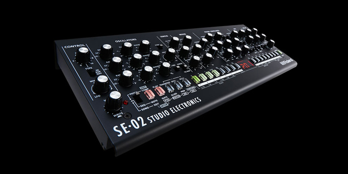 Roland SE-02